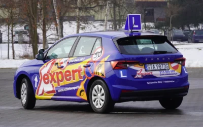 Jak wygląda kurs prawa jazdy dla 17-latka krok po kroku?